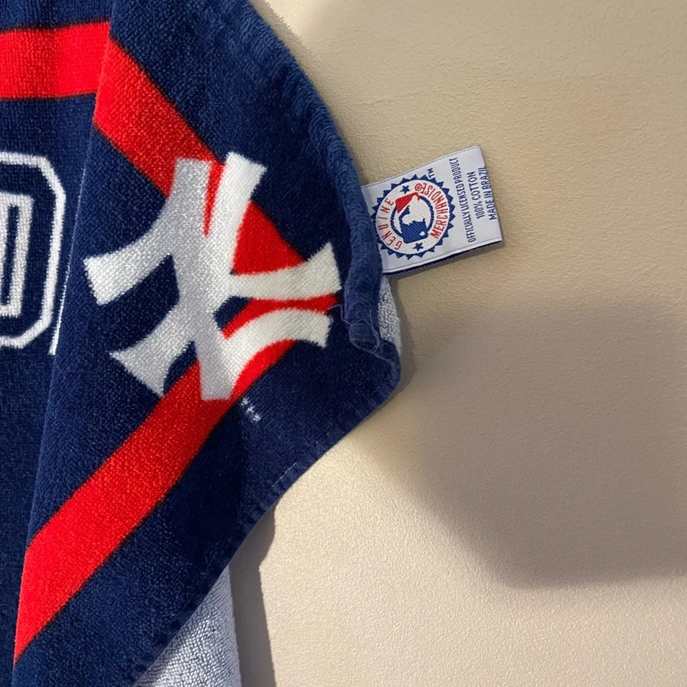 New York Yankees 100% Cotton MLB Towel NY Beach Bathroom Baseball Display Go Sox